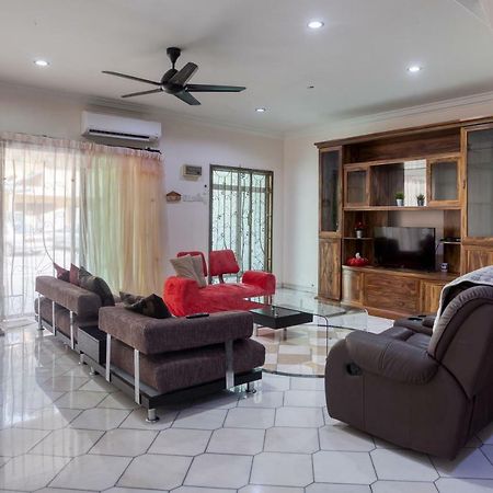 Gunung View Homestay 10 To 12 Pax Near Sunway Tambun Ίπο Εξωτερικό φωτογραφία