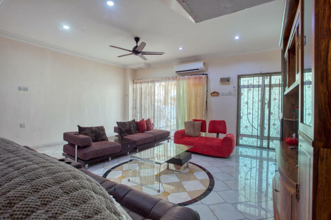 Gunung View Homestay 10 To 12 Pax Near Sunway Tambun Ίπο Εξωτερικό φωτογραφία