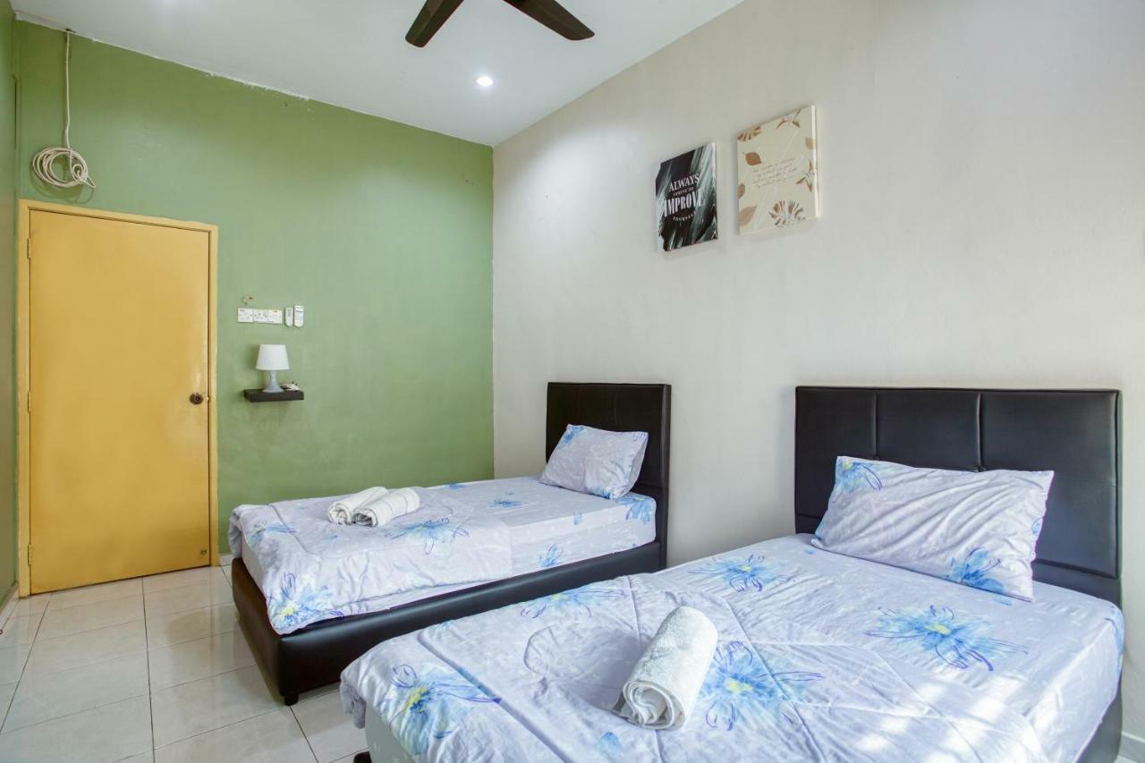 Gunung View Homestay 10 To 12 Pax Near Sunway Tambun Ίπο Εξωτερικό φωτογραφία
