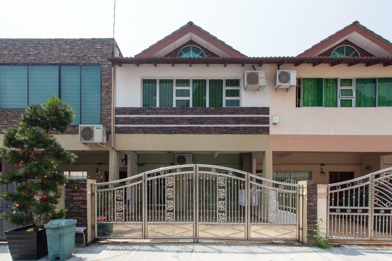 Gunung View Homestay 10 To 12 Pax Near Sunway Tambun Ίπο Εξωτερικό φωτογραφία